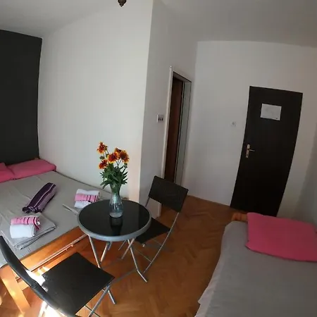 With Parking Space - 17058 Apartment