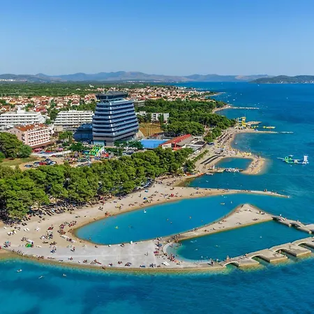 Apartment With Parking Space - 17058