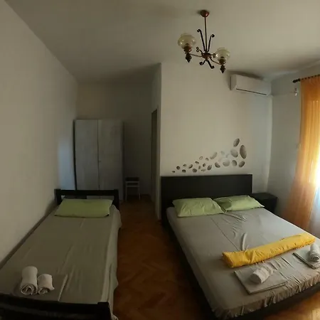 With Parking Space - 17058 * Vodice