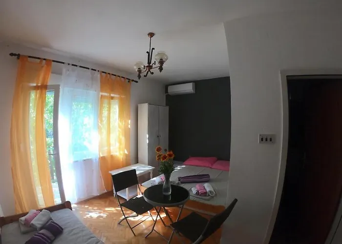 With Parking Space - 17058 Водице